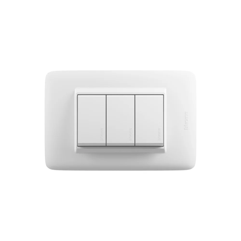 Interruptor de 3 vías triple 10A 250V blanco mate Bticino Domino Sencia Plus AP1301B